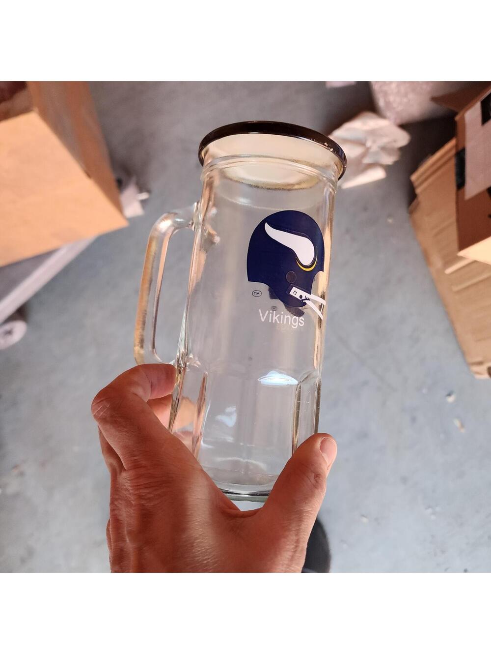 Vintage 1980s Fisher Nuts Minnesota Vikings NFL Glass Beer Mug Stein w/Lid